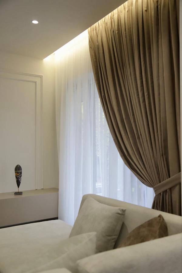 Appartement La Grand - New Bazaar à Tirana Extérieur photo